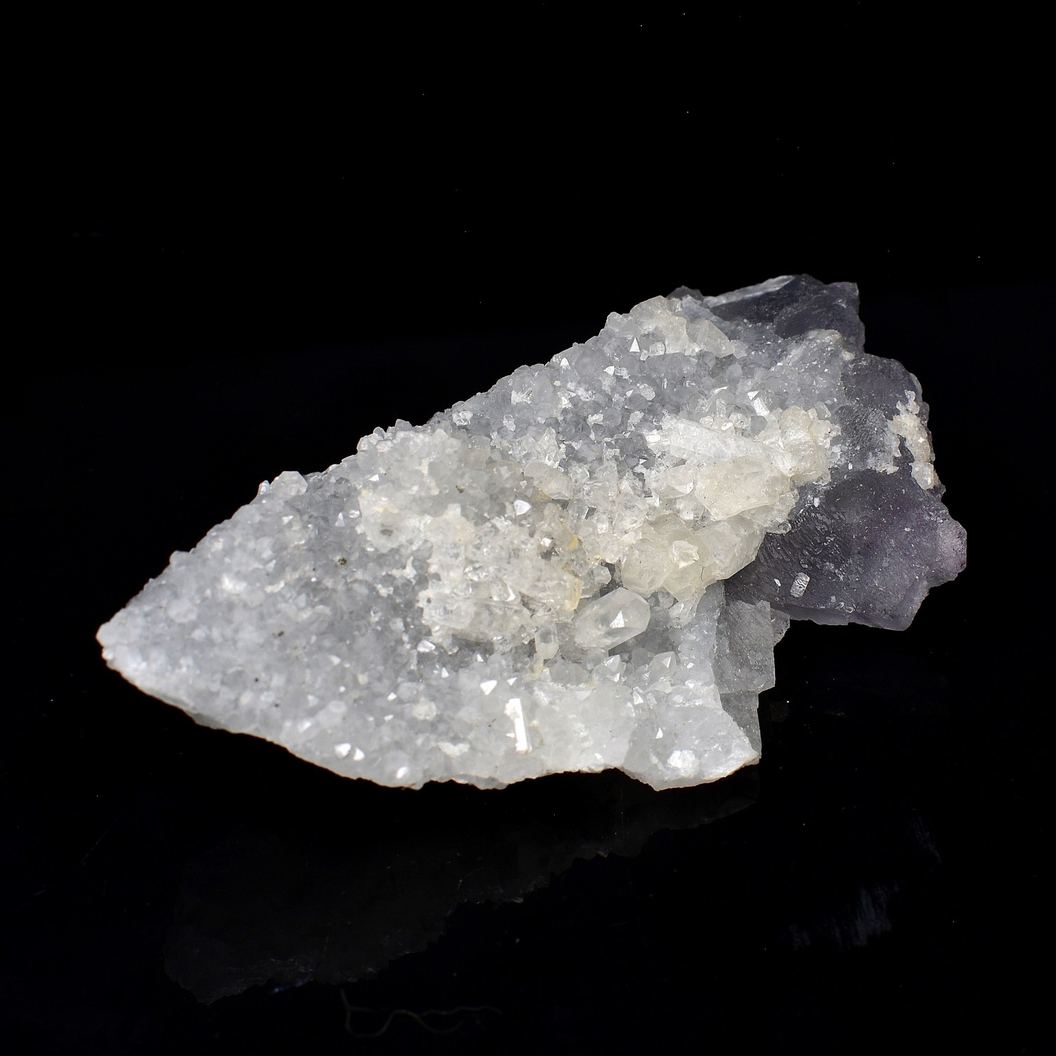 Calcite on quartz and fluorite - Fontsante, Var, France