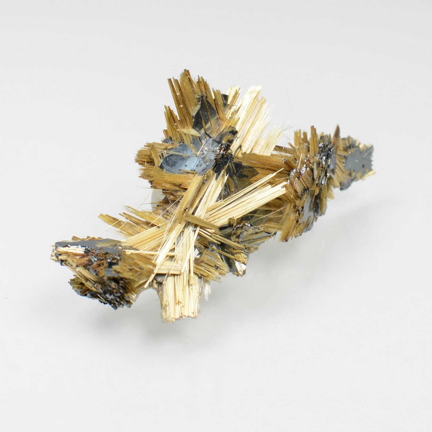 Rutile and hematite - Novo Horizonte, Bahia, Brazil