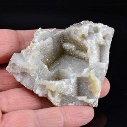 Périmorphose de fluorine en quartz - Berrien, Finistère, France
