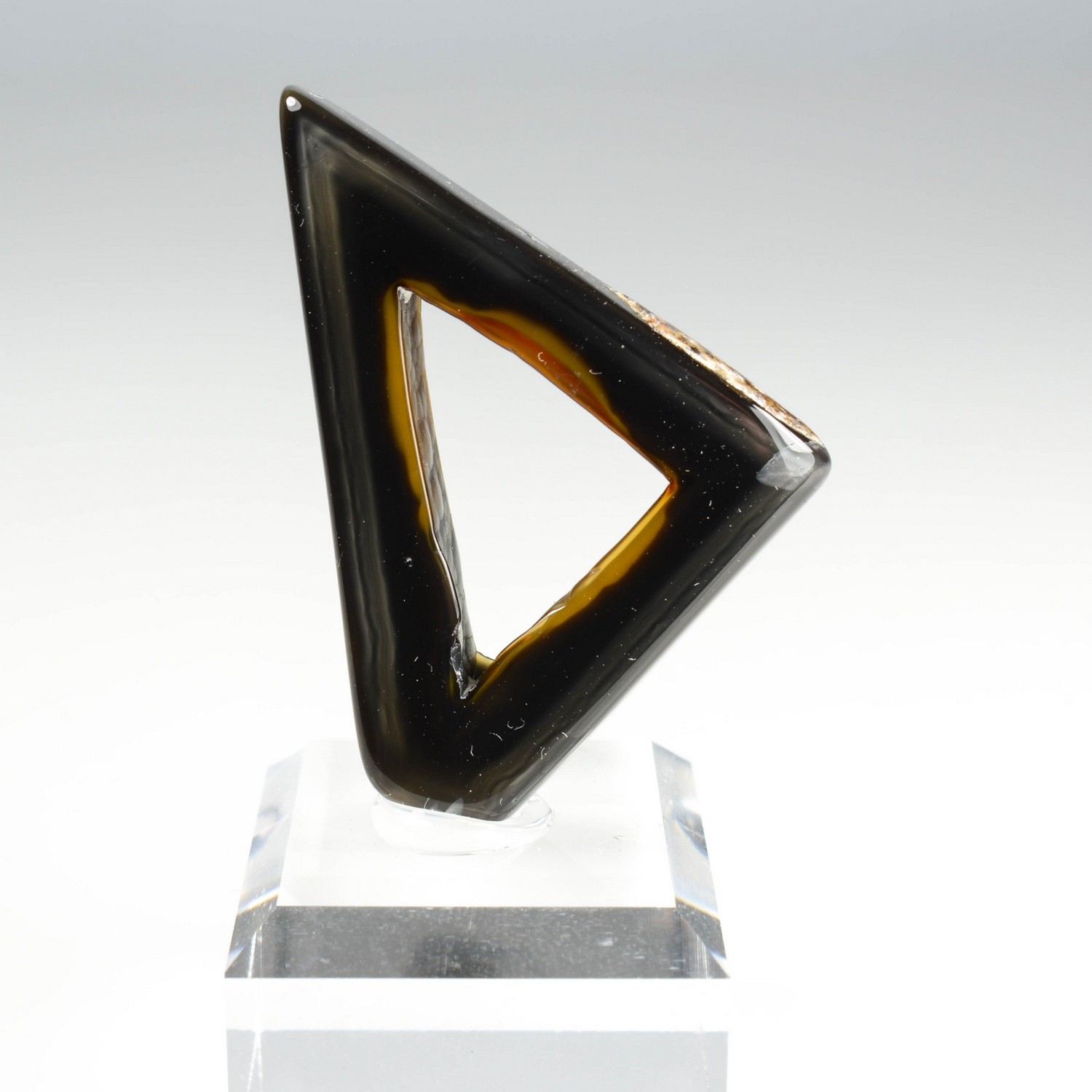 Polyhedral agate - Sitio Garguelo, Paraiba, Brazil
