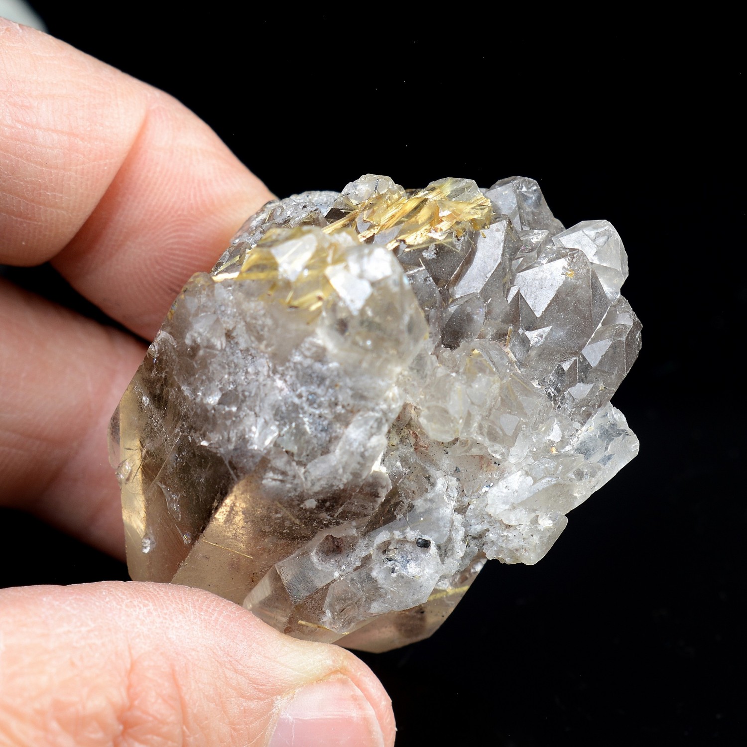 Rutile hematite inclusions in quartz - Novo Horizonte, Bahia, Brazil