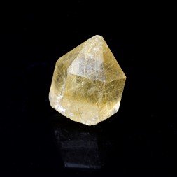 Quartz with rutile inclusions - Novo Horizonte, Bahia, Brazil