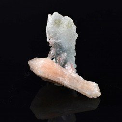 Stilbite et calcédoine - Nashik, Maharashtra, Inde