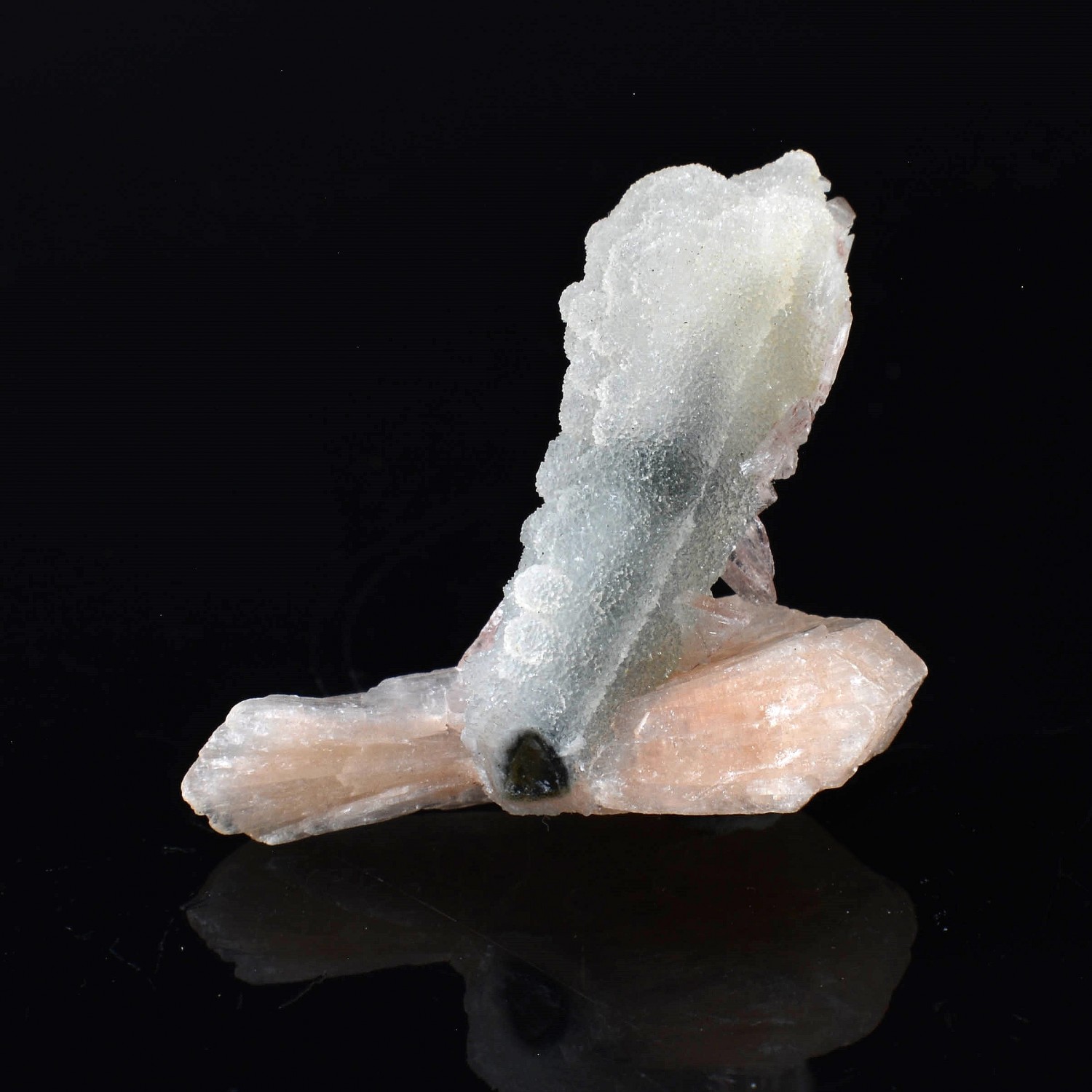 Stilbite and chalcedony - Nashik, Maharashtra, India