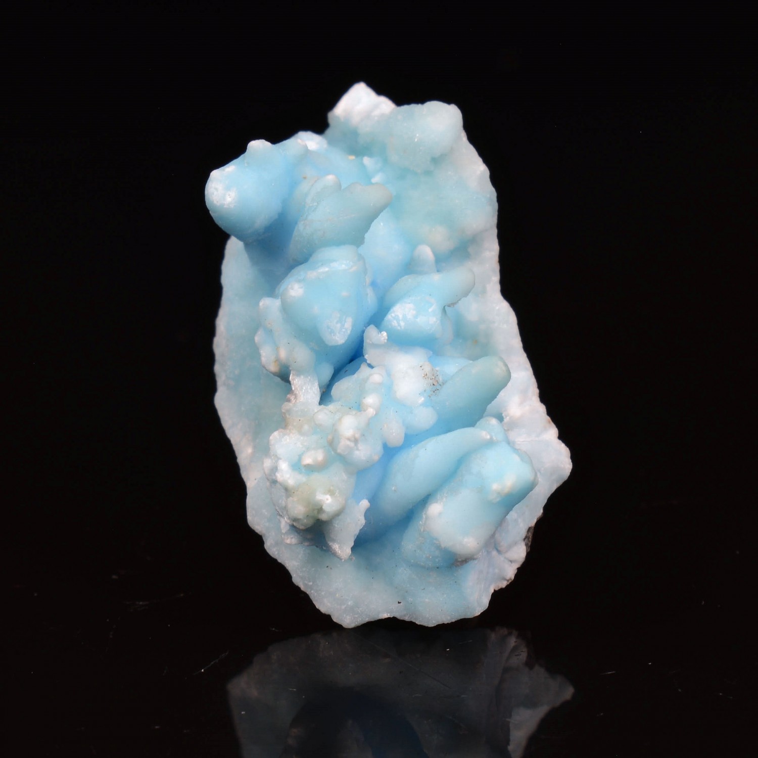 Blue aragonite - Dongshuang mine, Yunan province, China
