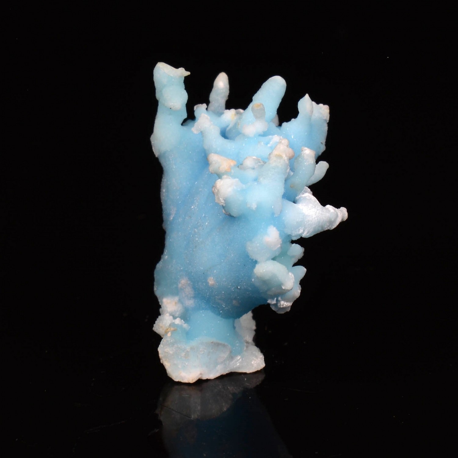 Blue aragonite - Dongshuang mine, Yunan province, China