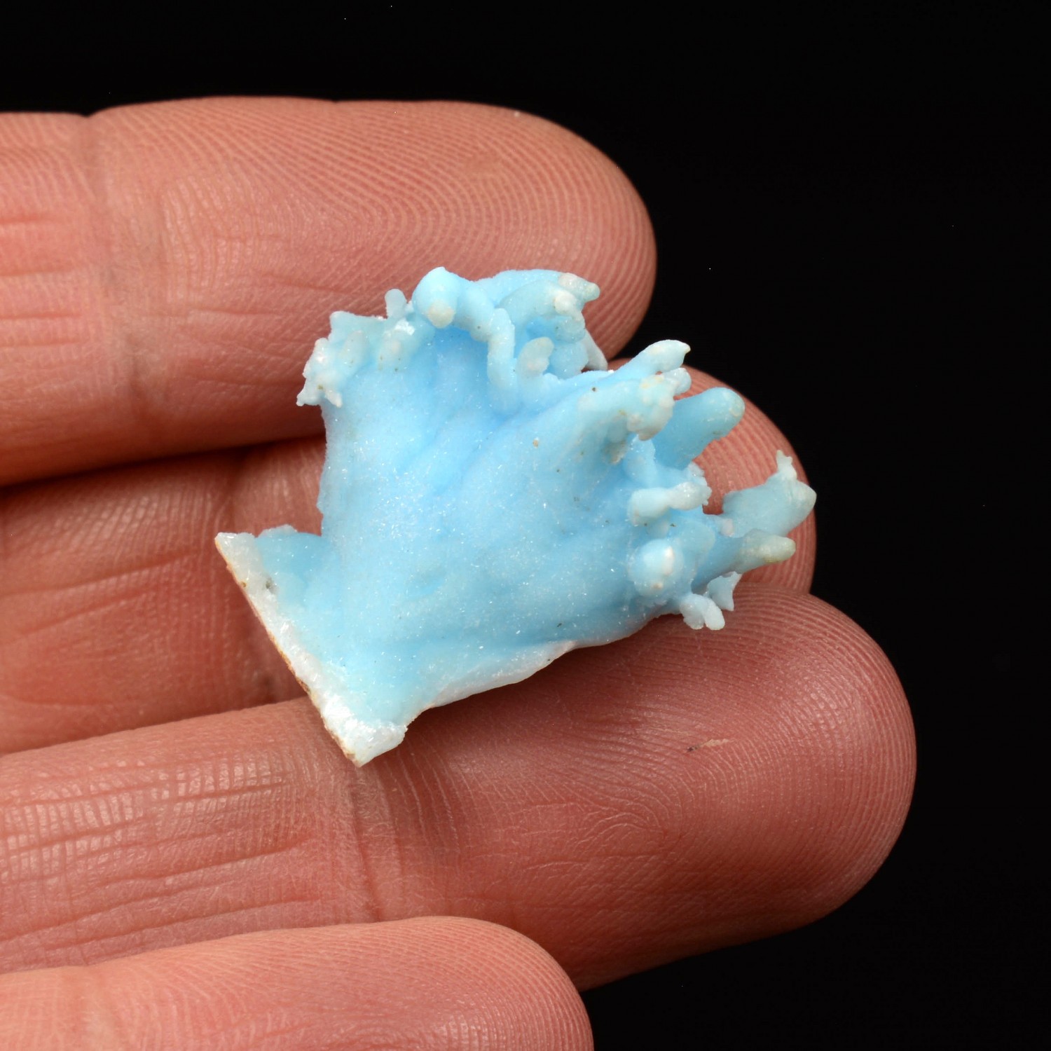 Blue aragonite - Dongshuang mine, Yunan province, China