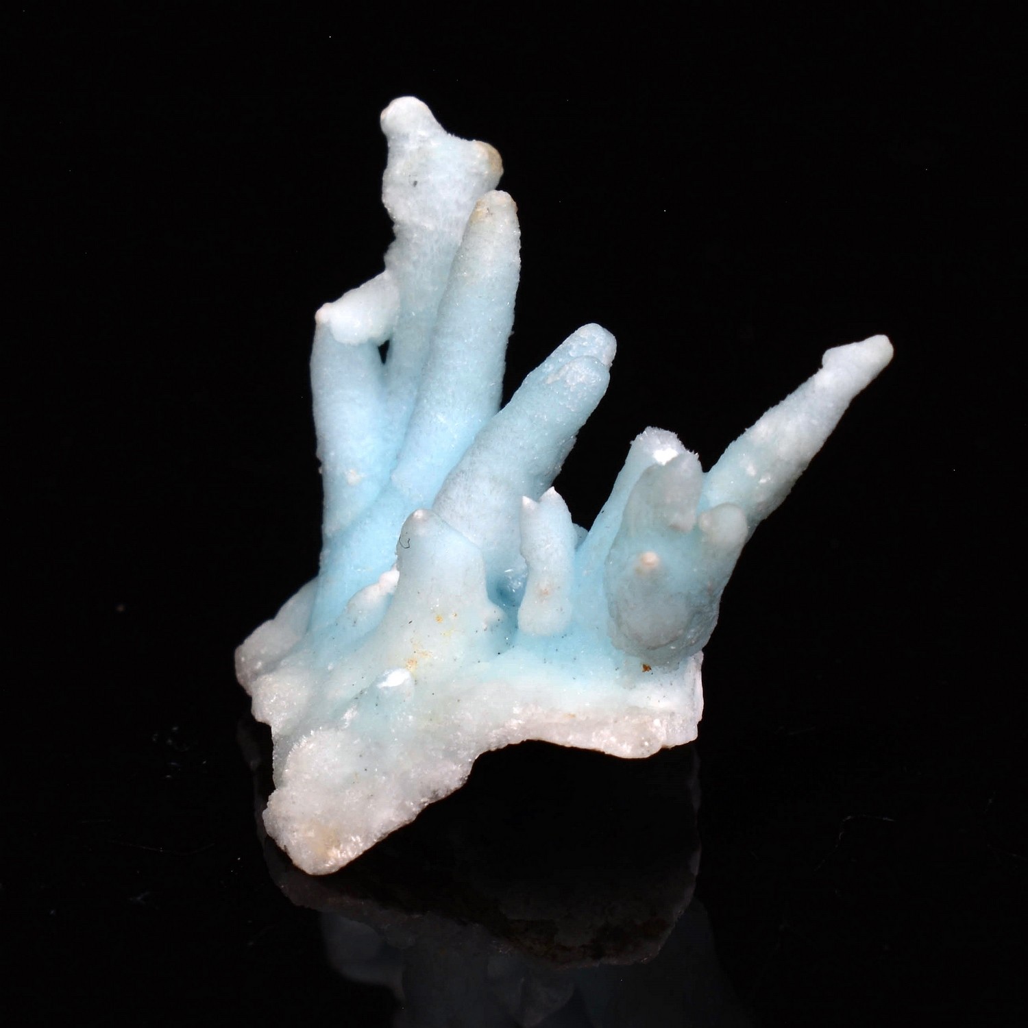 Blue aragonite - Dongshuang mine, Yunan province, China
