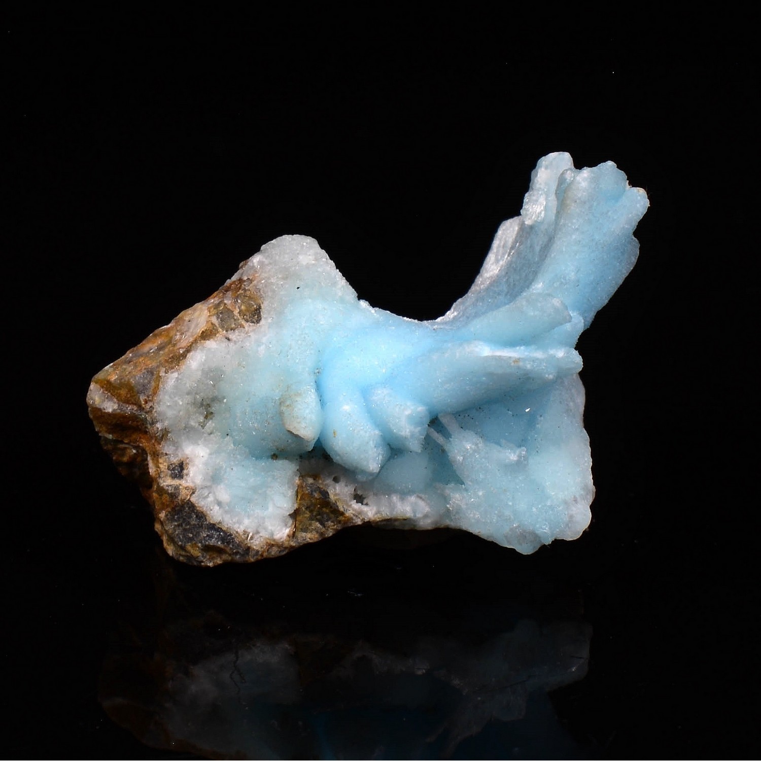 Aragonite bleue - Mine Dongshuang, Province de Yunan, Chine