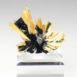 Rutile and haematite - Novo Horizonte, Bahia, Brazil