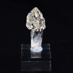 Quartz luciole à inclusions de pétrole - Madirobe, Madagascar