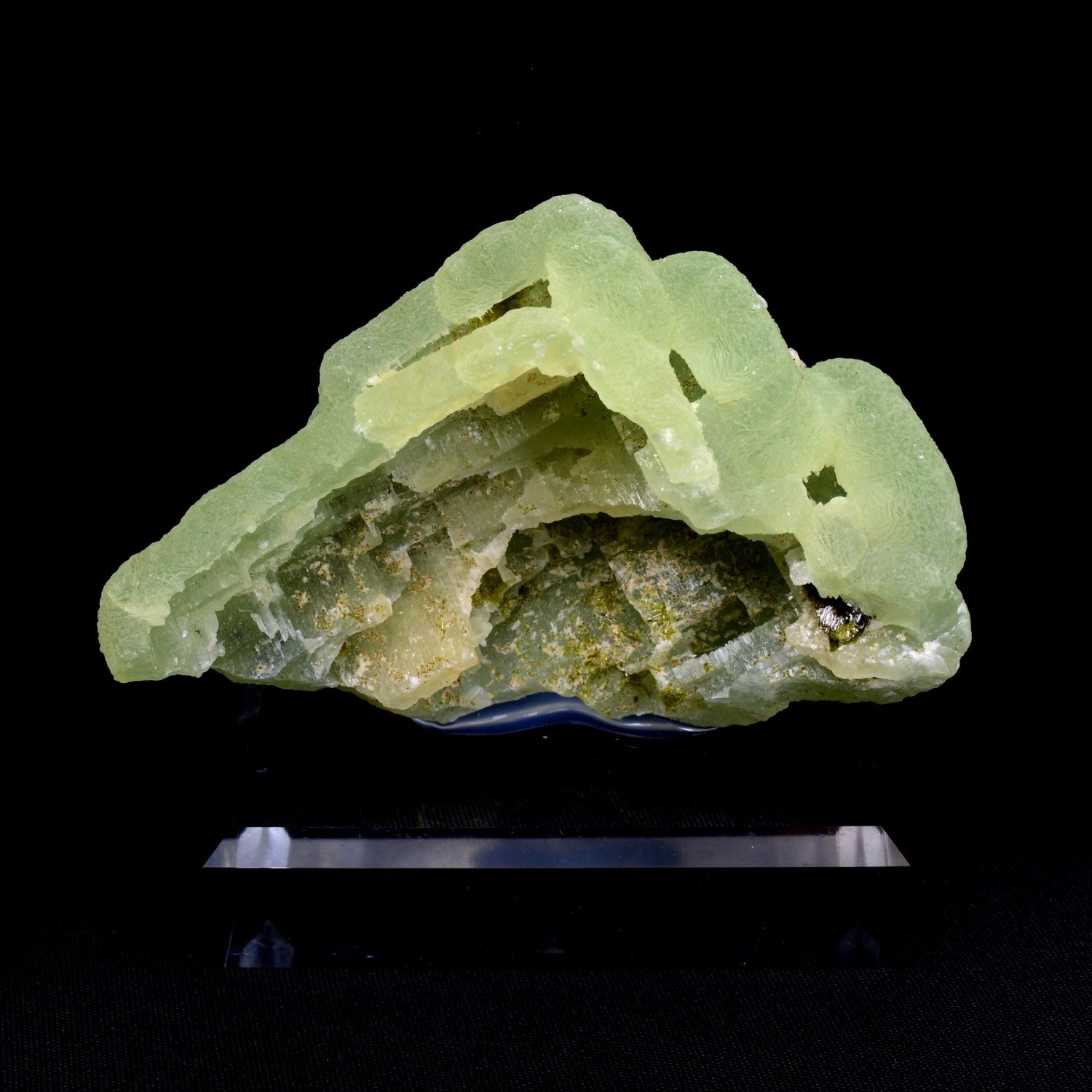Anhydrite périmorphosis in prehnite - Diamonkara, Kayes, Mali