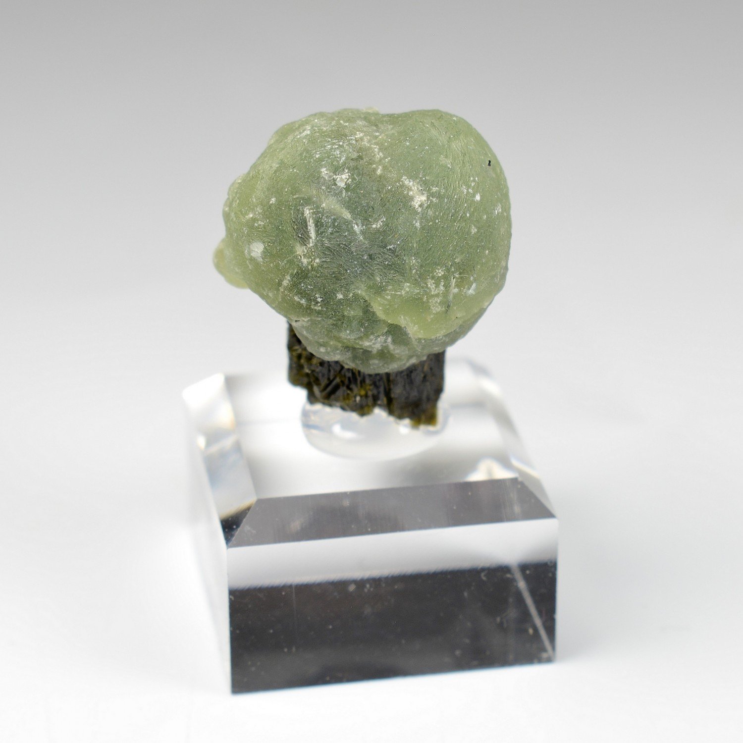 Prehnite on epidote - Diamonkara, Kayes, Mali