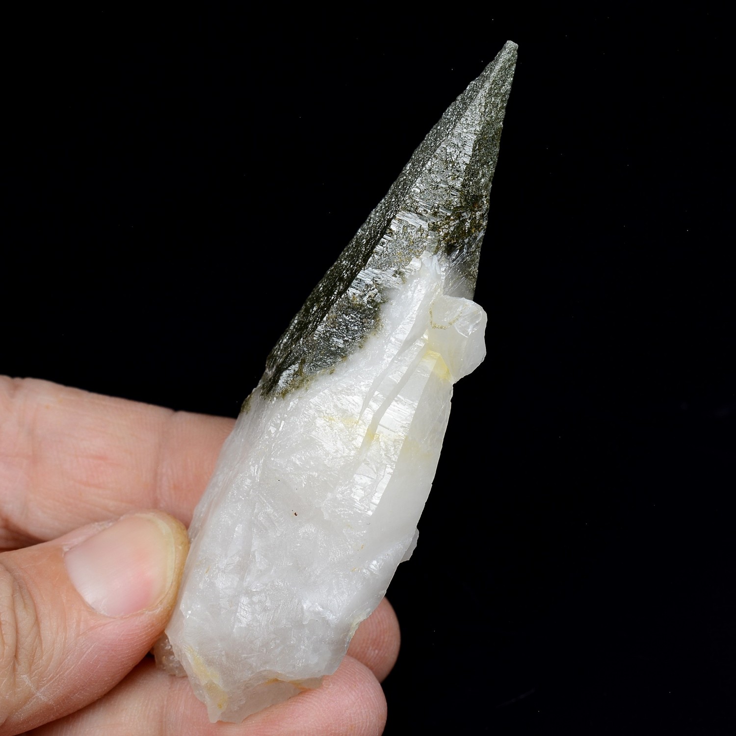 Quartz and chlorite - Ganesh Himal, Nepal