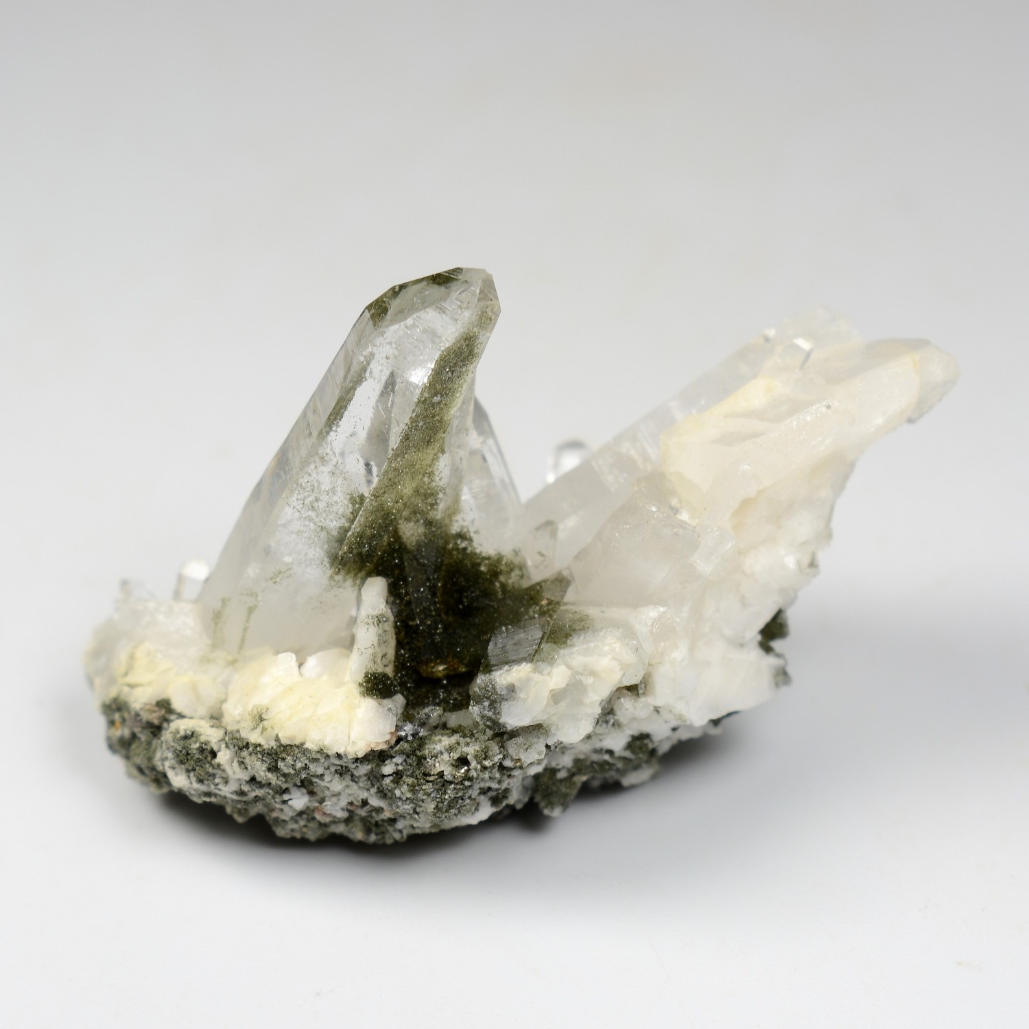 Quartz and chlorite - Ganesh Himal, Nepal