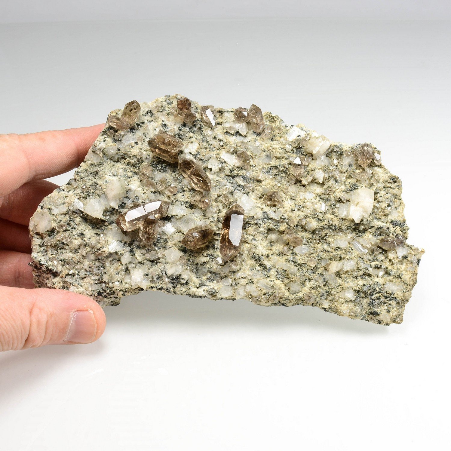 Smoky quartz, adularia and asbestos - Switzerland