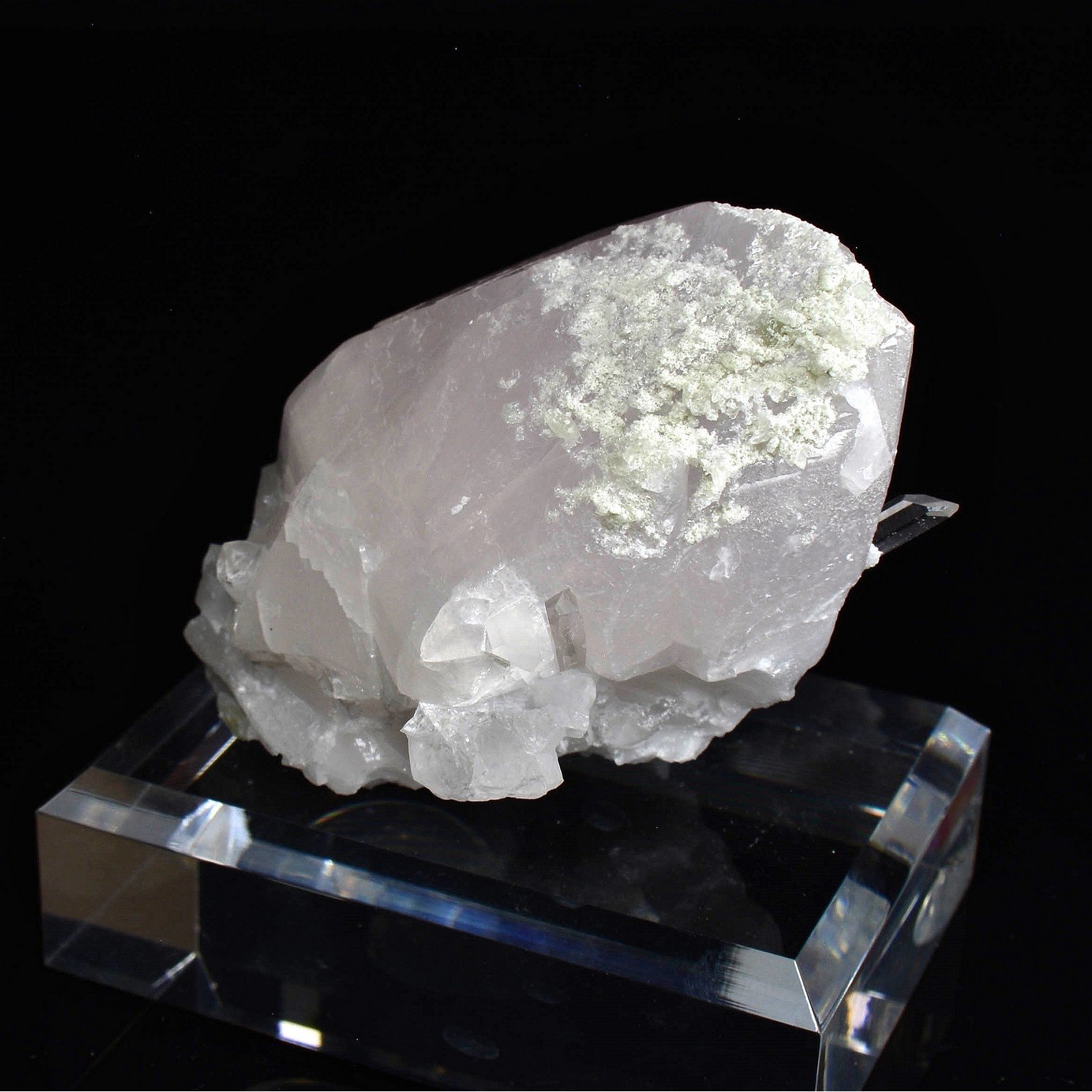 Calcite and quartz - Fond Poulain, Maronne, Isère, France