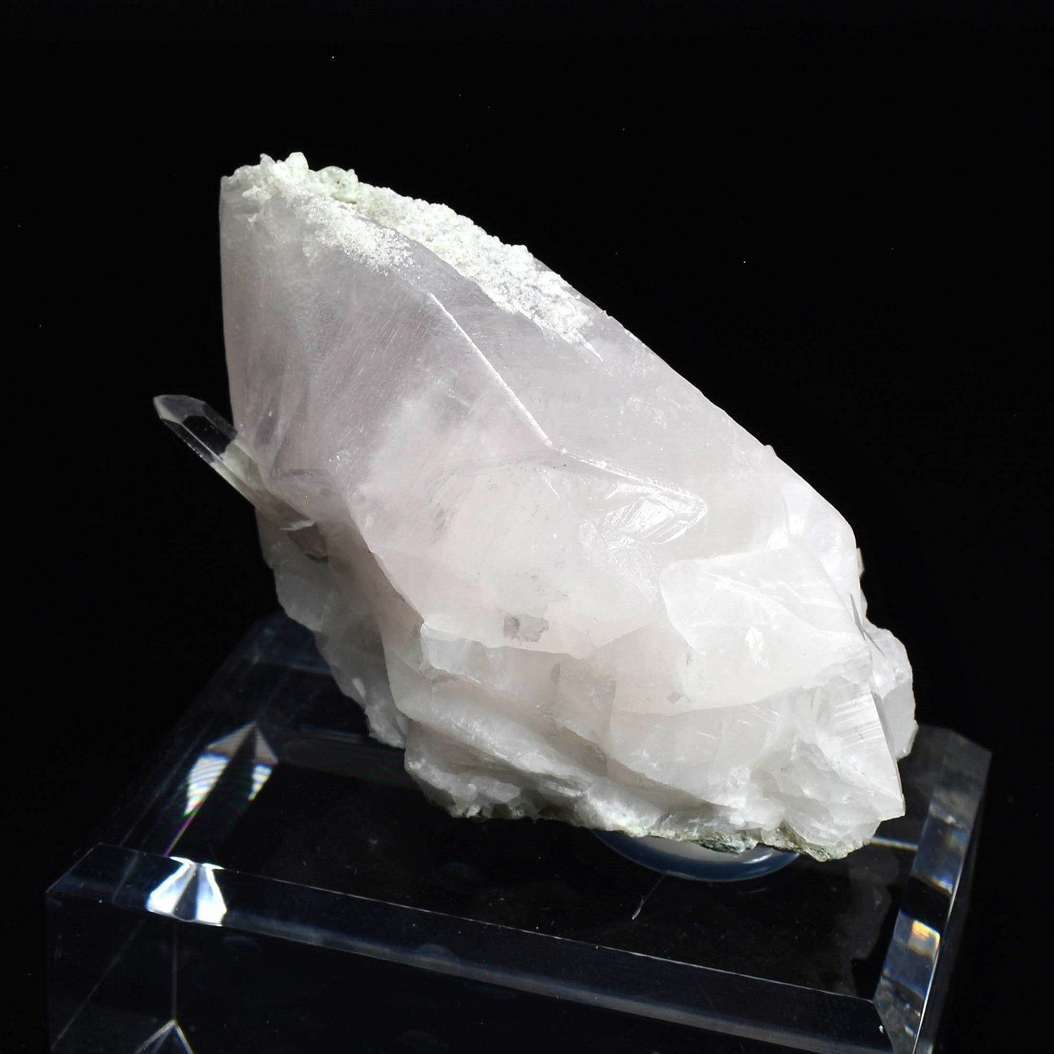 Calcite and quartz - Fond Poulain, Maronne, Isère, France