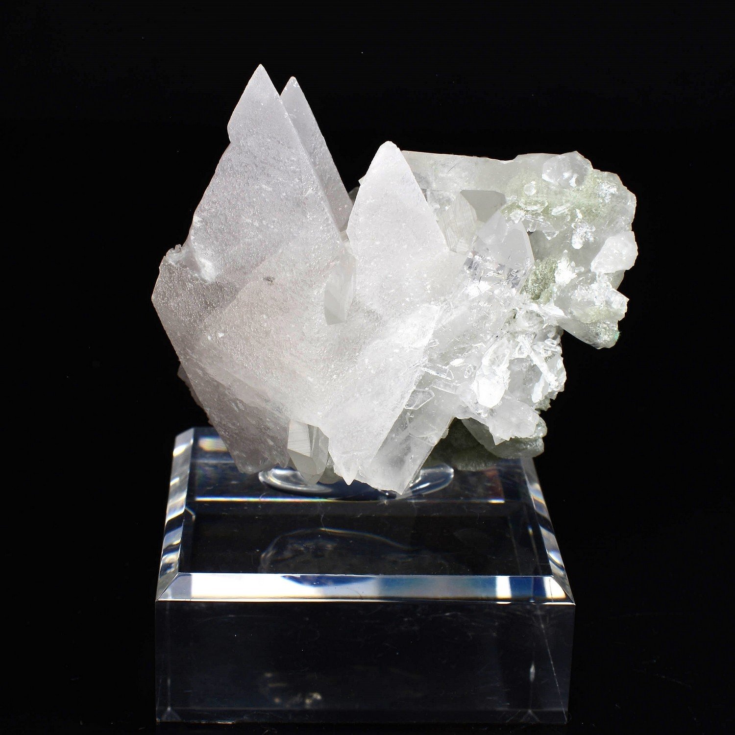 Calcite and quartz - Fond Poulain, Maronne, Isère, France