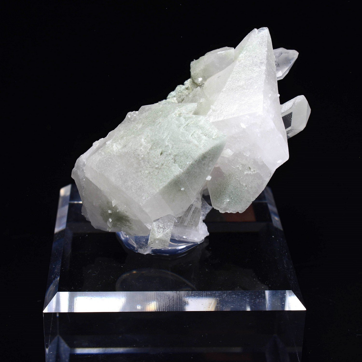 Calcite and quartz - Fond Poulain, Maronne, Isère, France