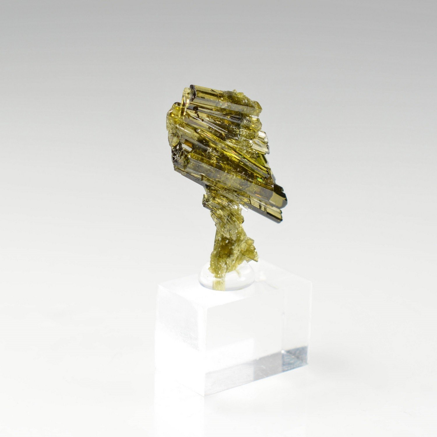 Epidote - Alchuri, Pakistan