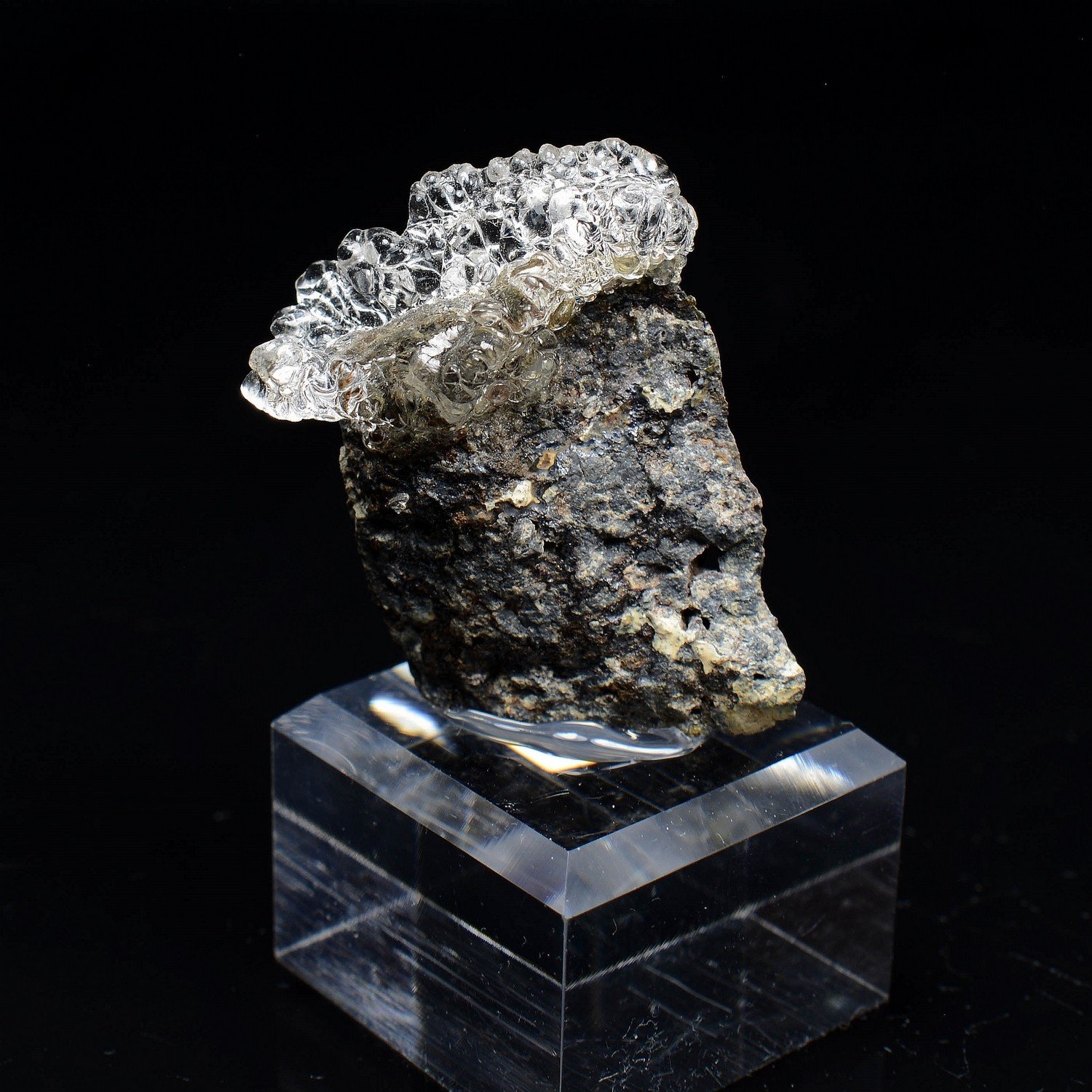 Opale hyalite - Colline Kopasz, Tarcal, Tokaj, Hongrie