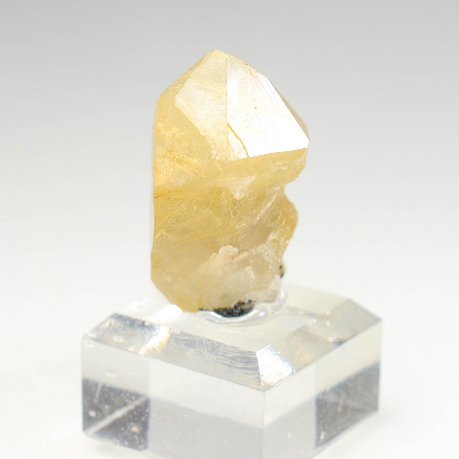Quartz à inclusions de rutile - Novo Horizonte, Bahia, Brésil