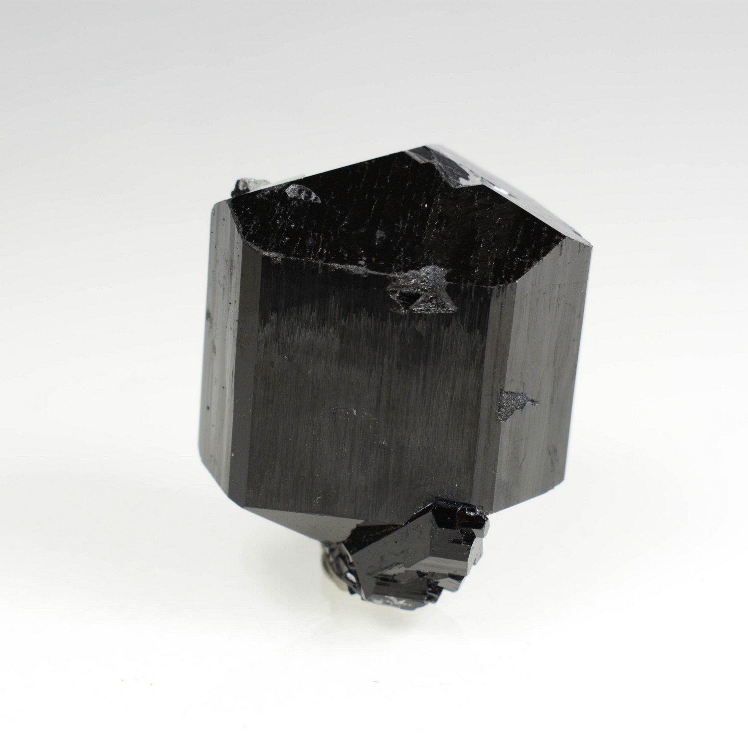 Tourmaline noire et opale hyalite - Monts Erongo, Namibie