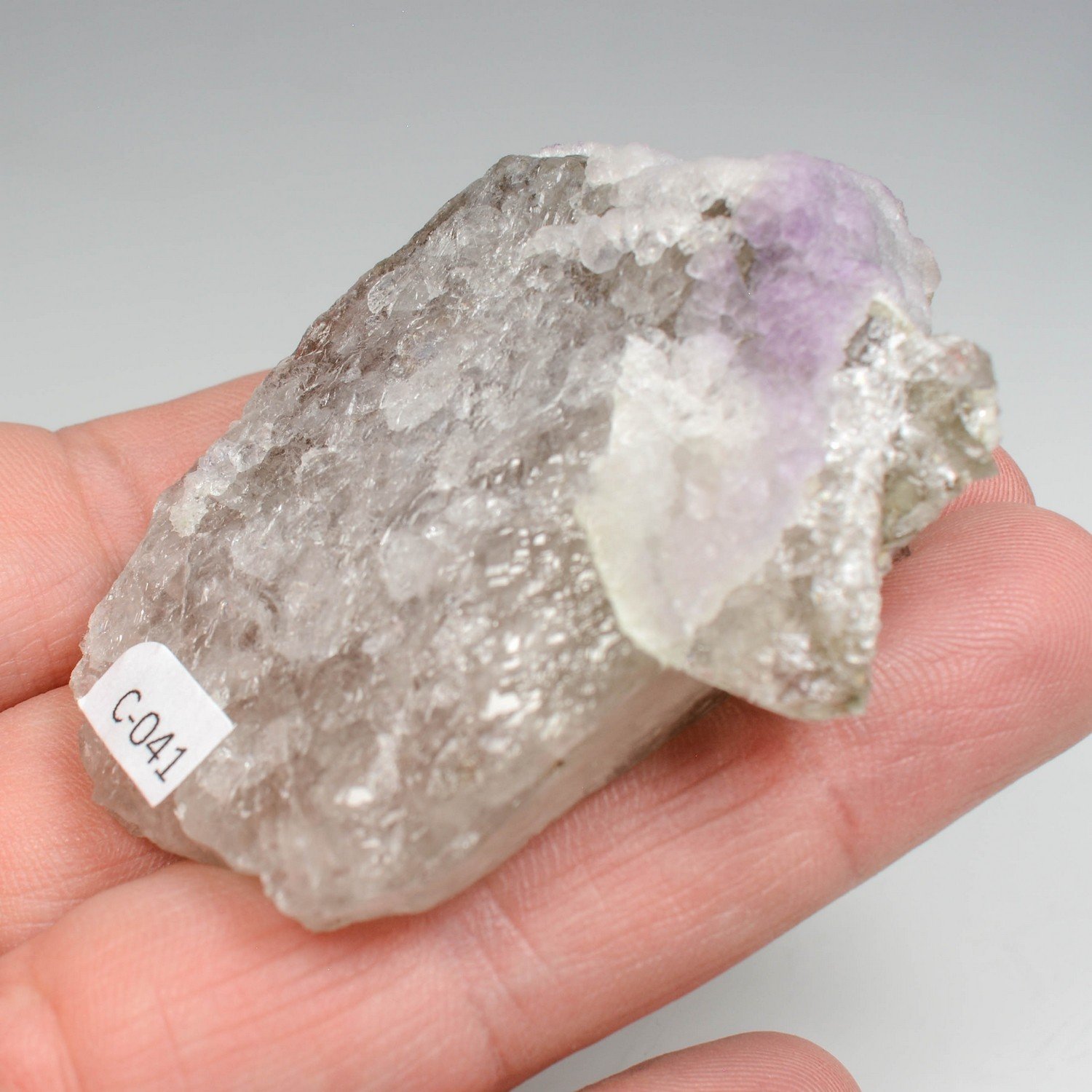 Quartz et fluorine - Face sud des Droites, Massif du Mont-Blanc, France