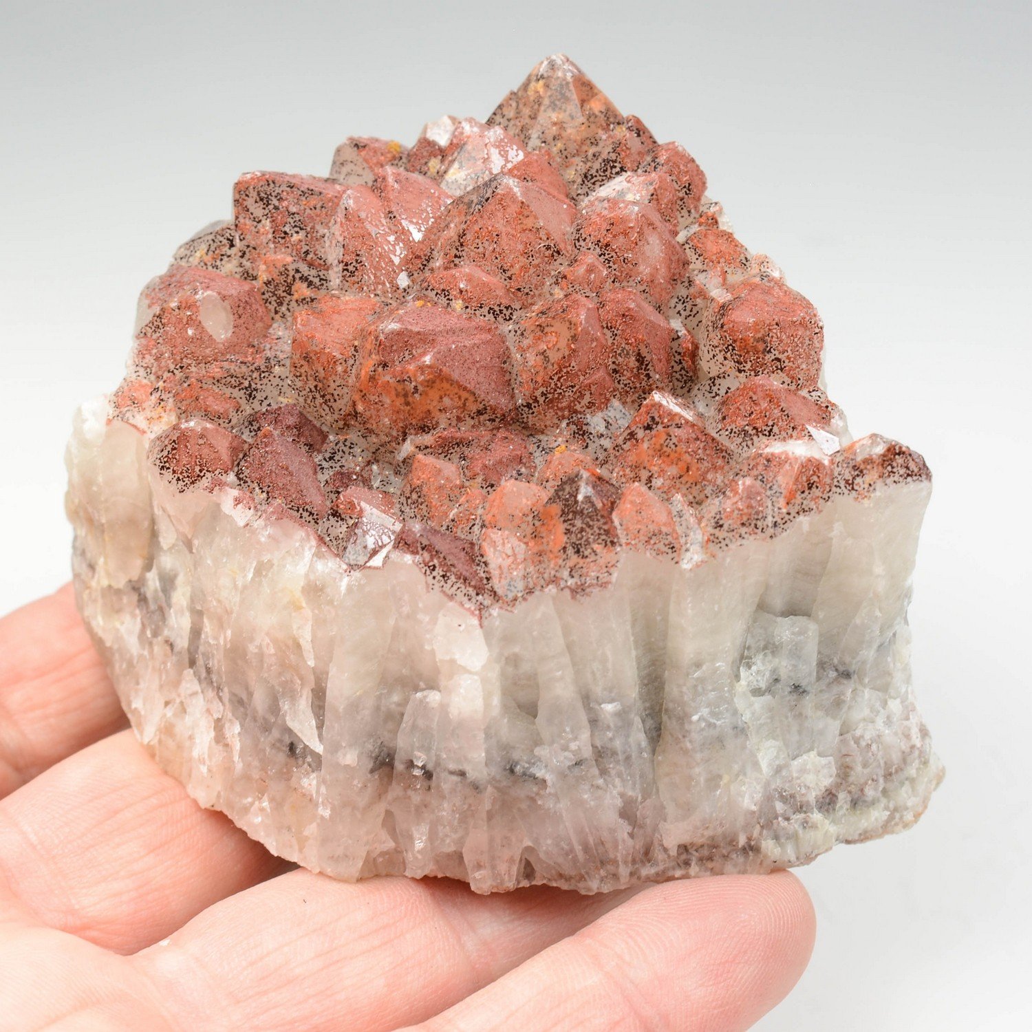 Quartz hématoïde - Guilers, Finistère, France