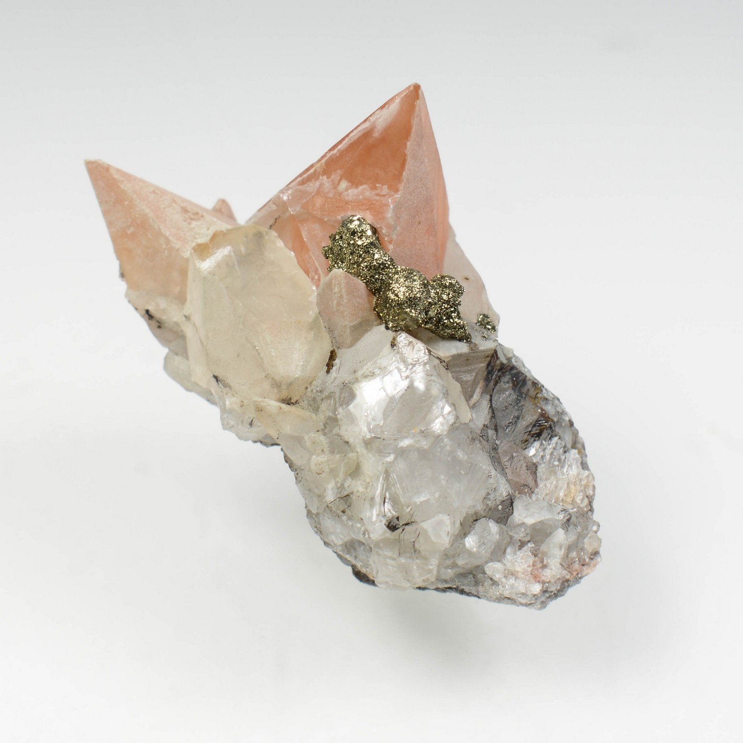 Calcite et pyrite - Liré, Maine-et-Loire, France