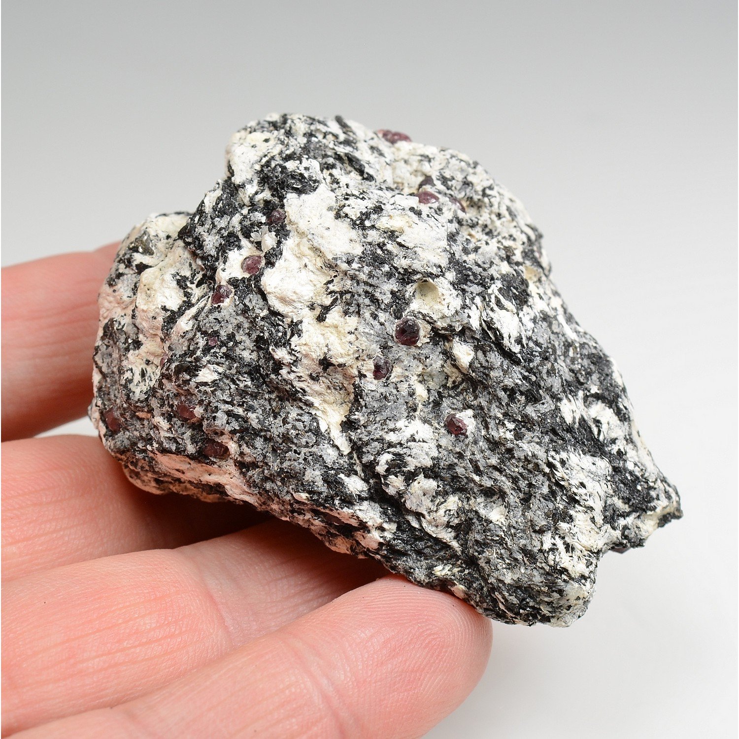 Almandine garnet - El Hoyaz, Almeria, Andalusia, Spain