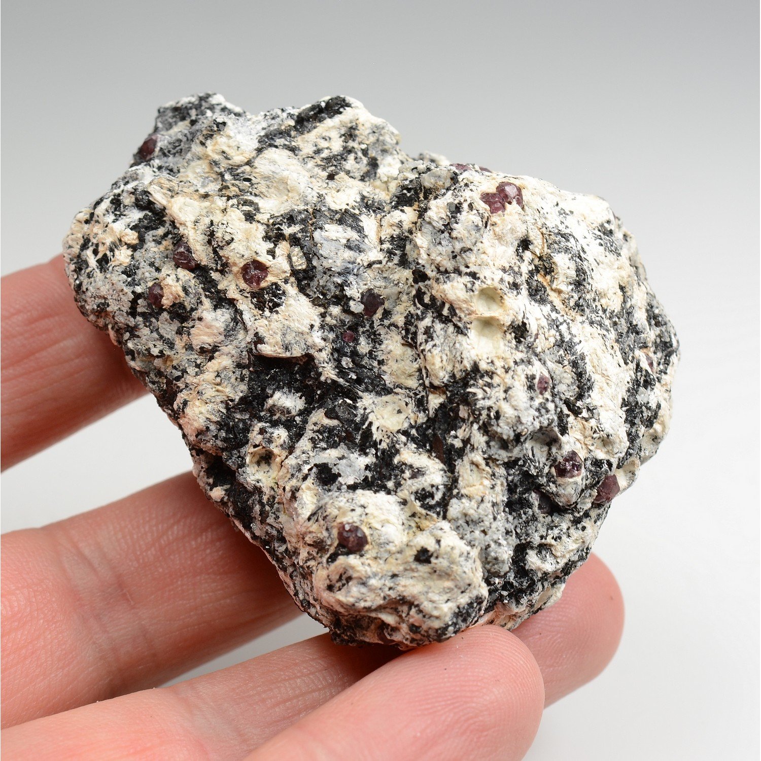 Almandine garnet - El Hoyaz, Almeria, Andalusia, Spain