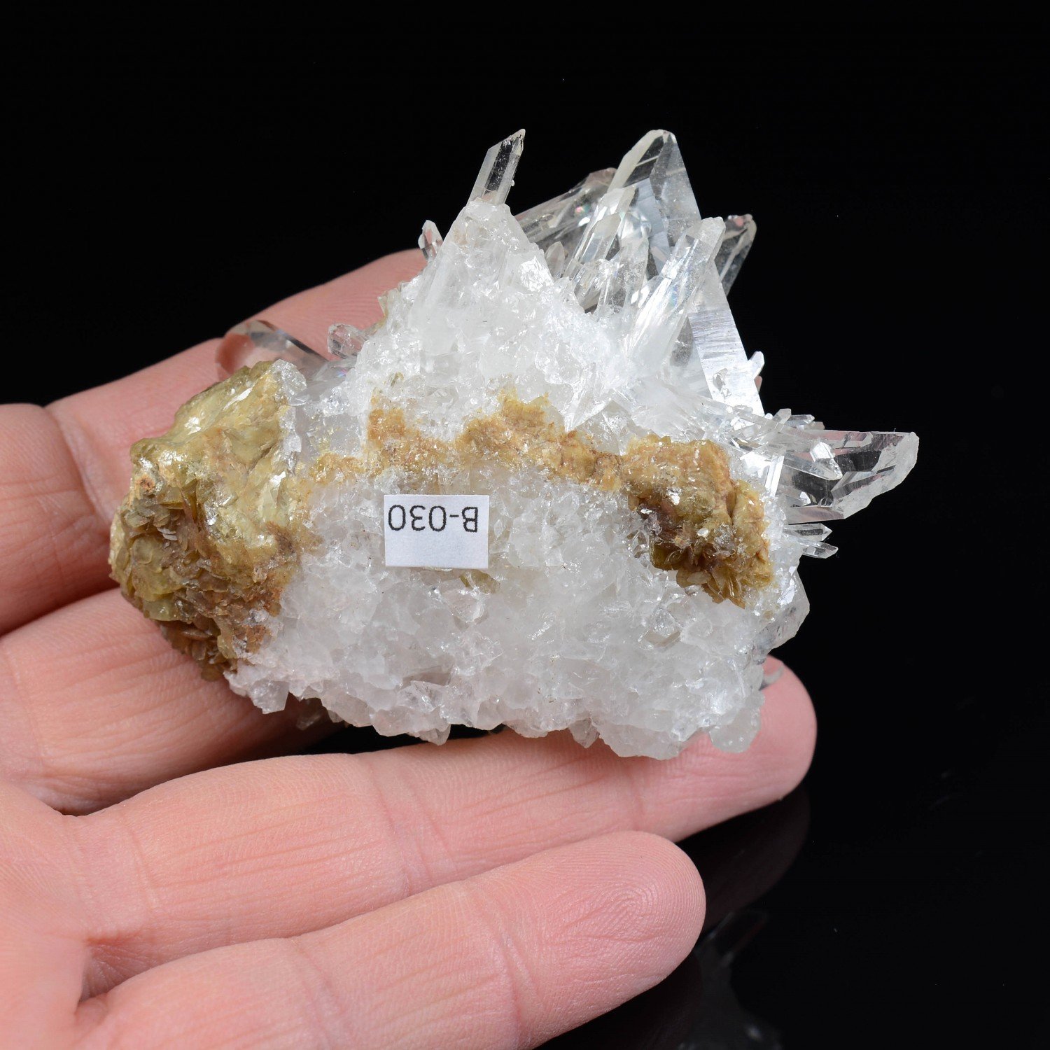 Quartz & siderite - La Taillat, Allevard, Isère, France