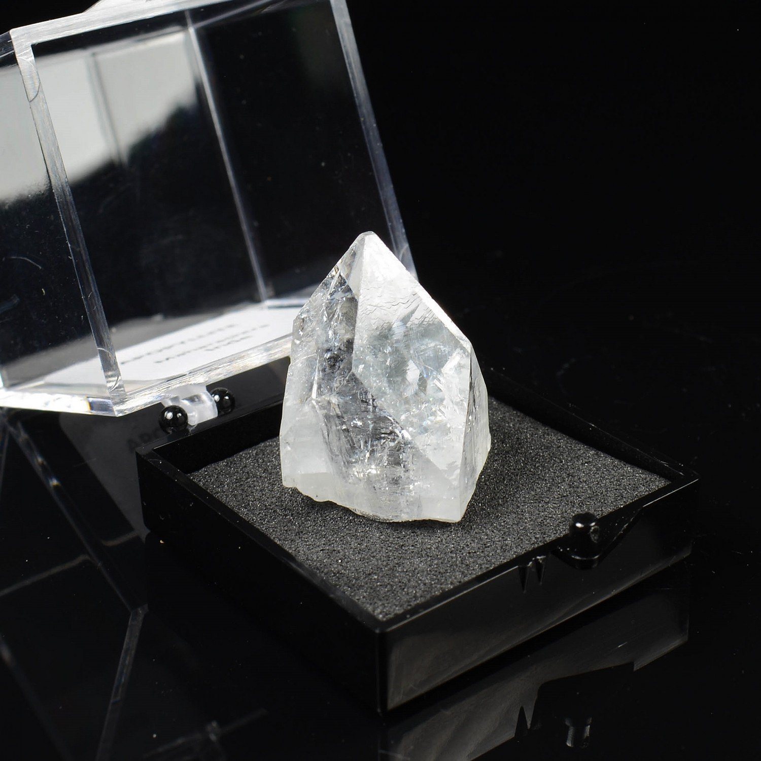 Apophyllite - Maharashtra, Inde Apophyllite - Maharashtra, Inde