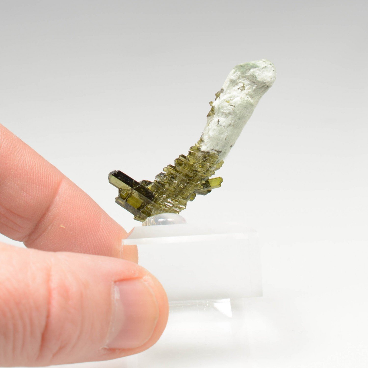 Epidote - Alchuri, Pakistan Epidote - Alchuri, Pakistan