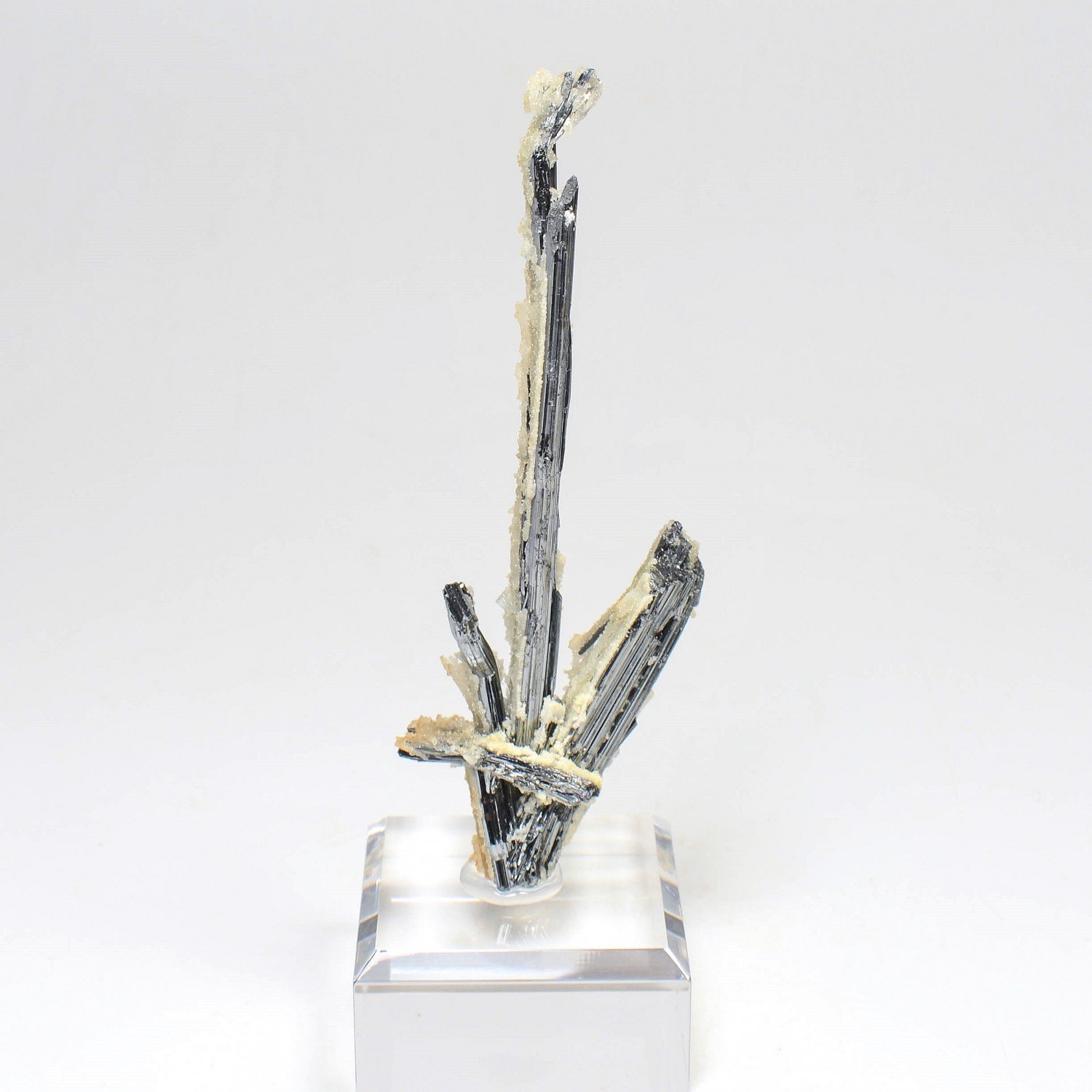 Fluorite and quartz on stibnite - Jiangxi Province, China