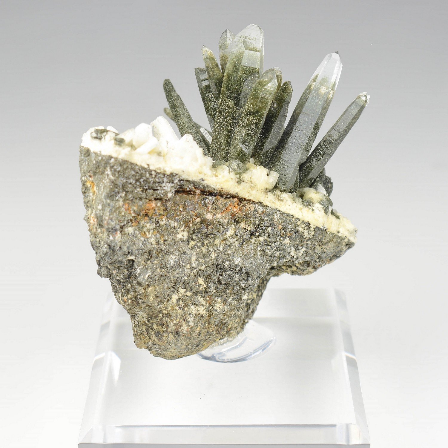 Quartz chloriteux - Ganesh Himal, Népal Quartz chloriteux - Ganesh Himal, Népal