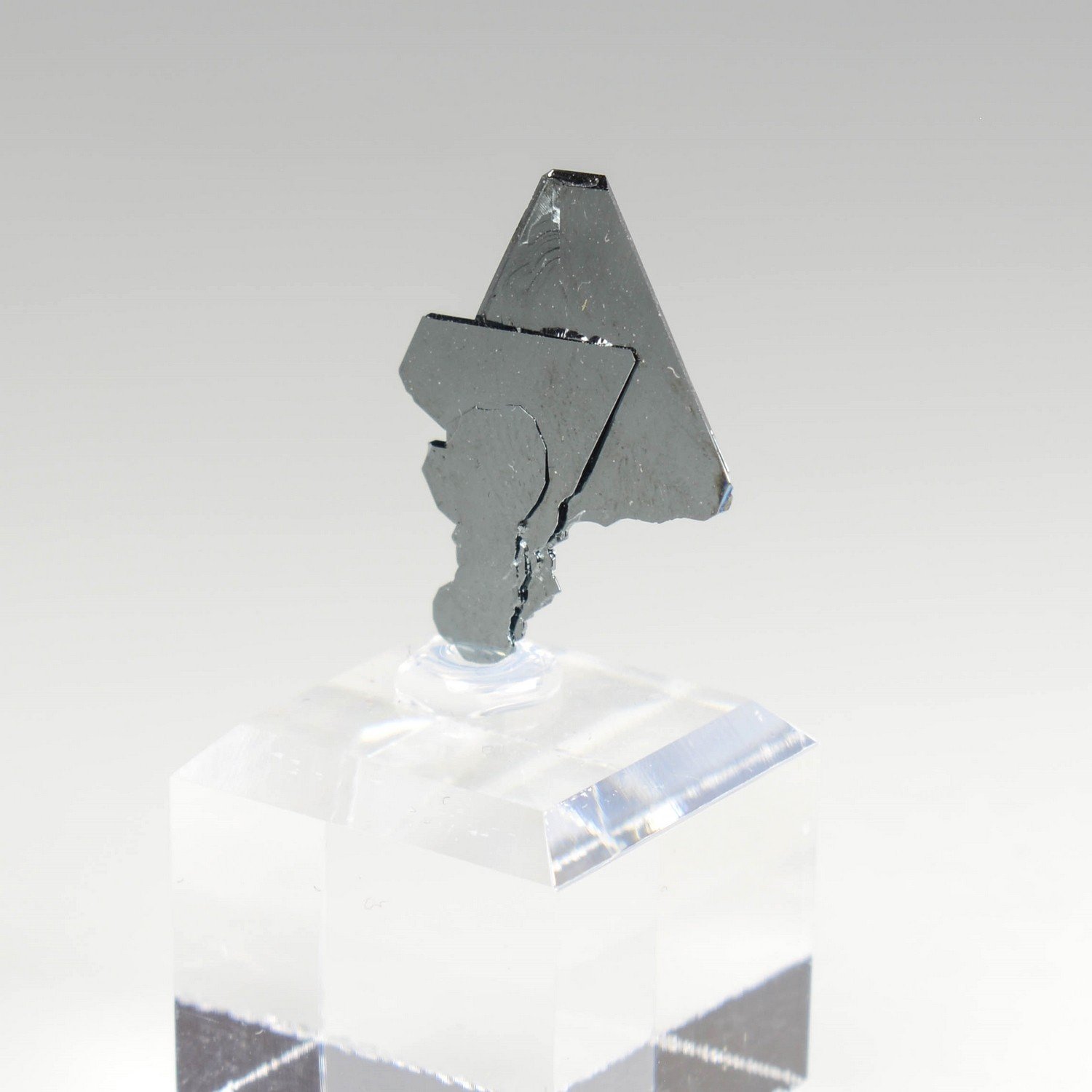 Hématite - Puy-de-Tunisset, Puy-de-Dôme, France Hématite - Puy-de-Tunisset, Puy-de-Dôme, France