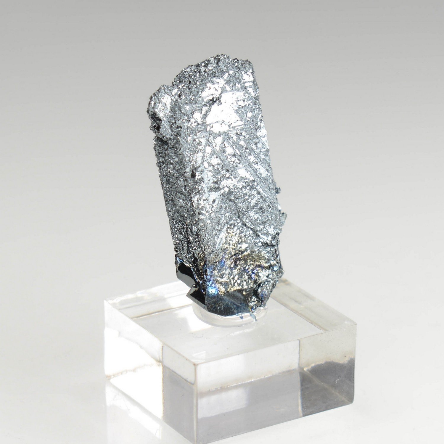 Hématite - Puy-de-Tunisset, Puy-de-Dôme, France Hématite - Puy-de-Tunisset, Puy-de-Dôme, France