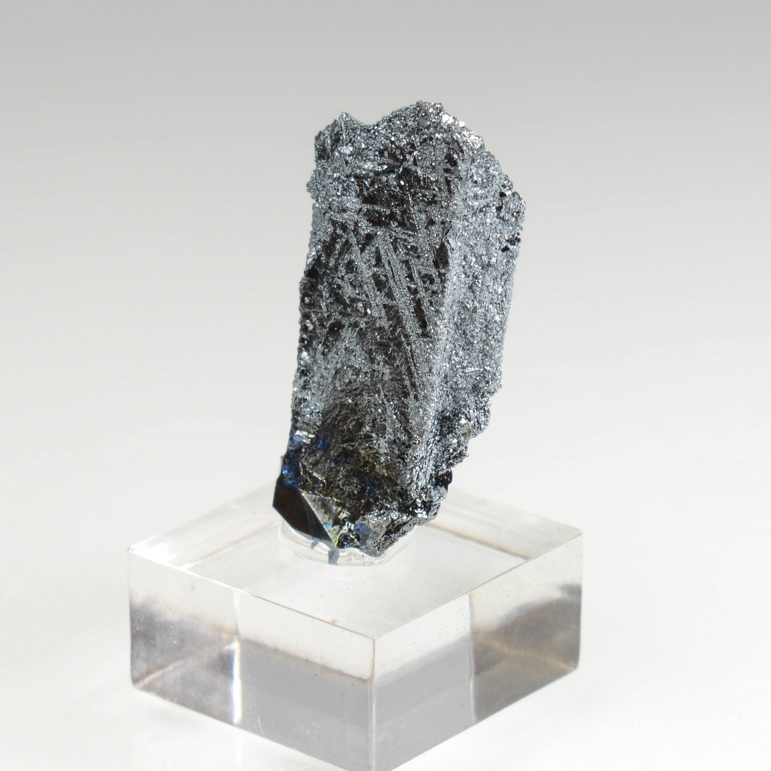 Hématite - Puy-de-Tunisset, Puy-de-Dôme, France Hématite - Puy-de-Tunisset, Puy-de-Dôme, France