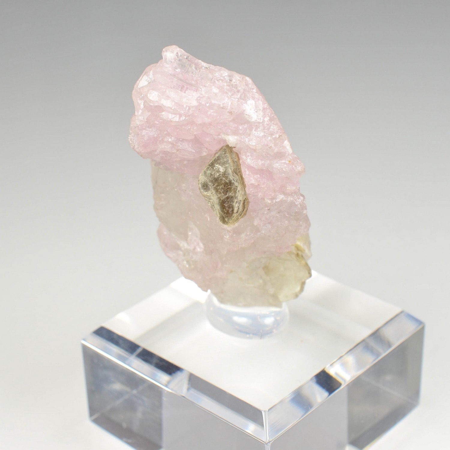 Rose quartz on smoky quartz - Galileia, Minas Gerais, Brazil
