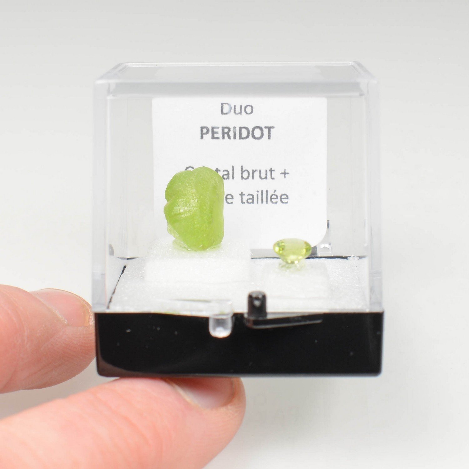 Duo PERIDOT - pierre taillée et pierre cristallisée