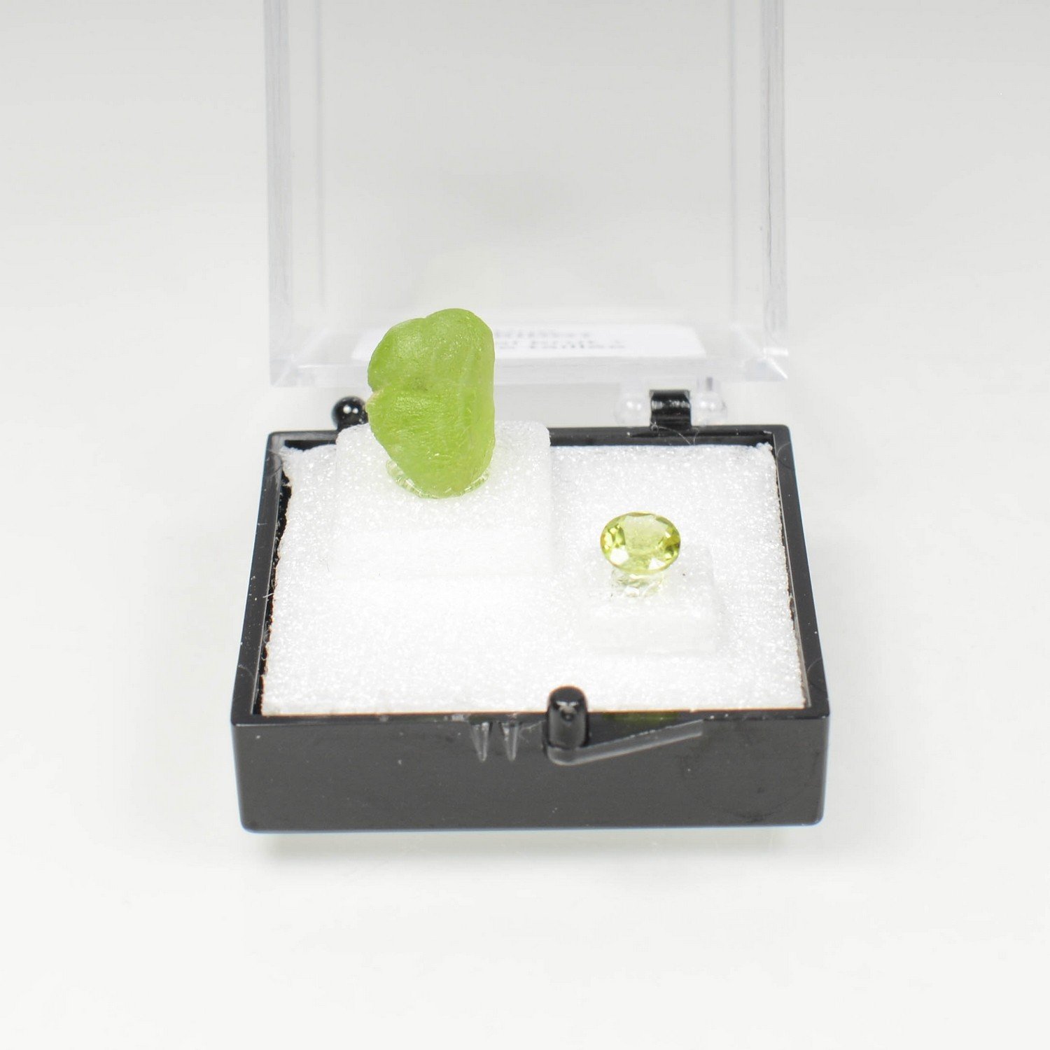 PERIDOT Duo - cut stone and crystallised stone
