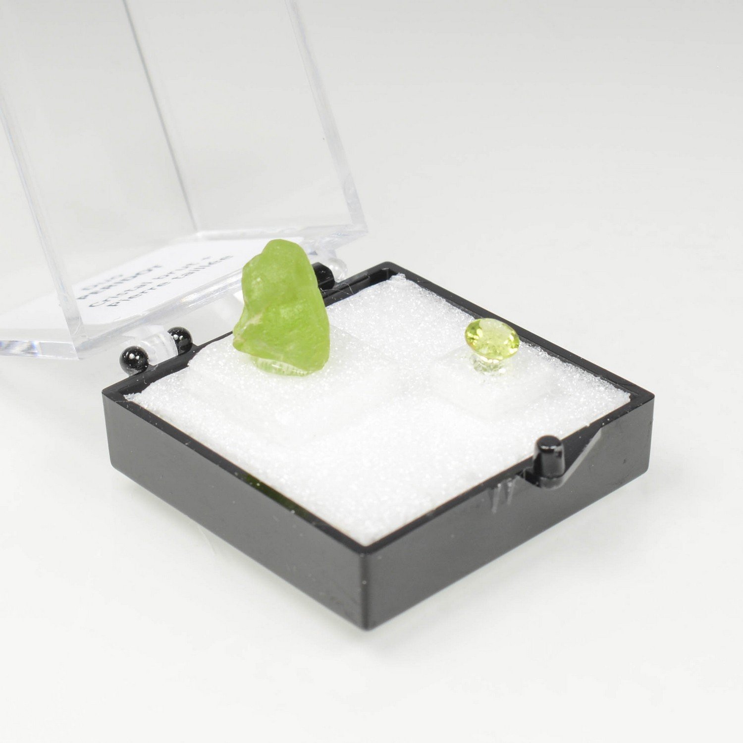 PERIDOT Duo - cut stone and crystallised stone