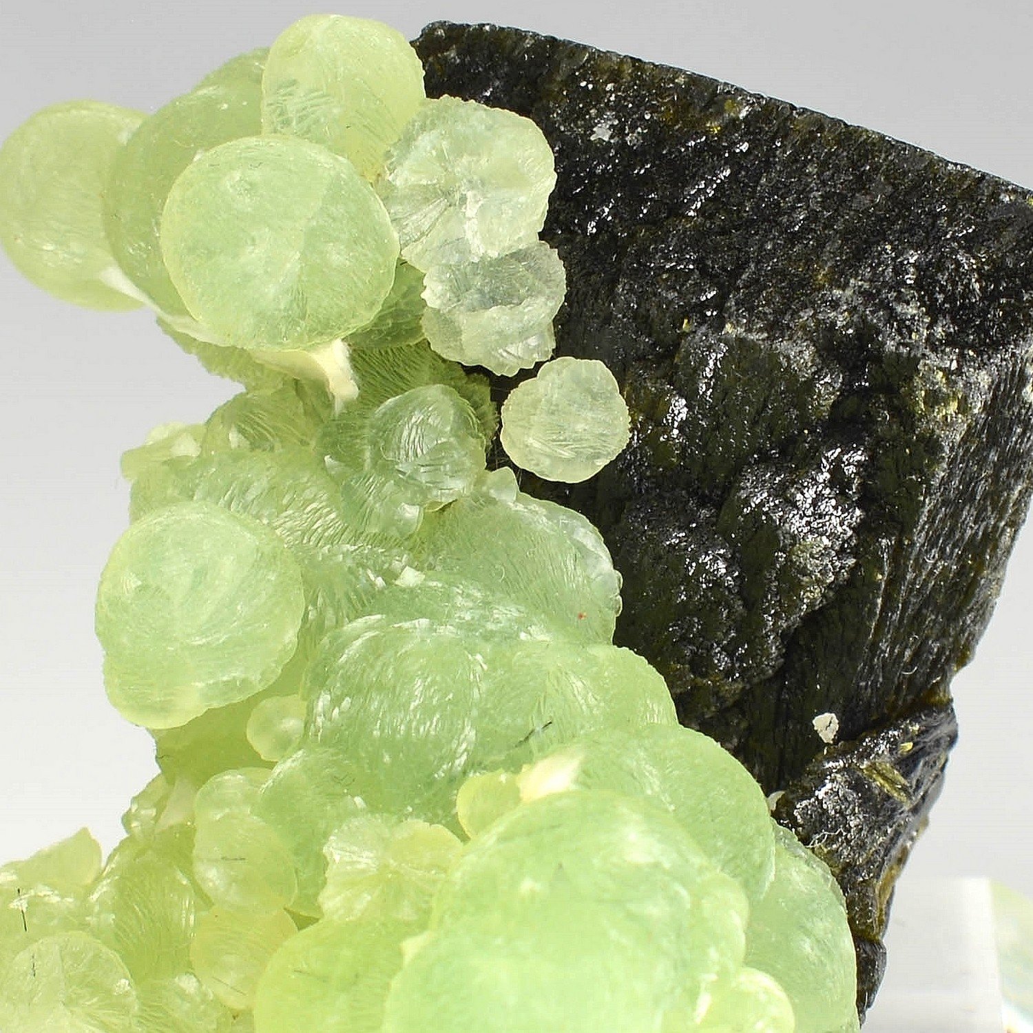Prehnite and epidote - Diamonkara, Kayes, Mali