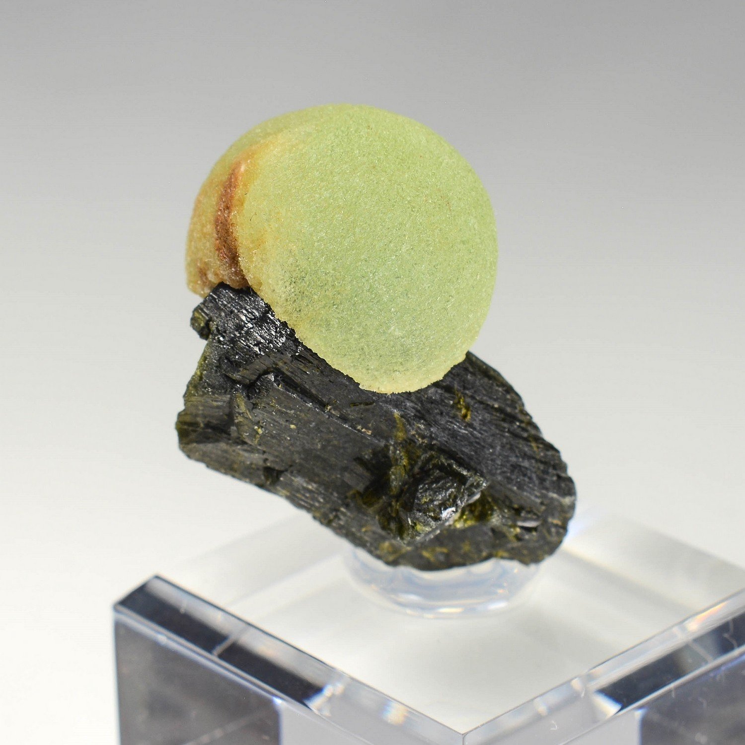 Prehnite on epidote - Diamonkara, Kayes, Mali