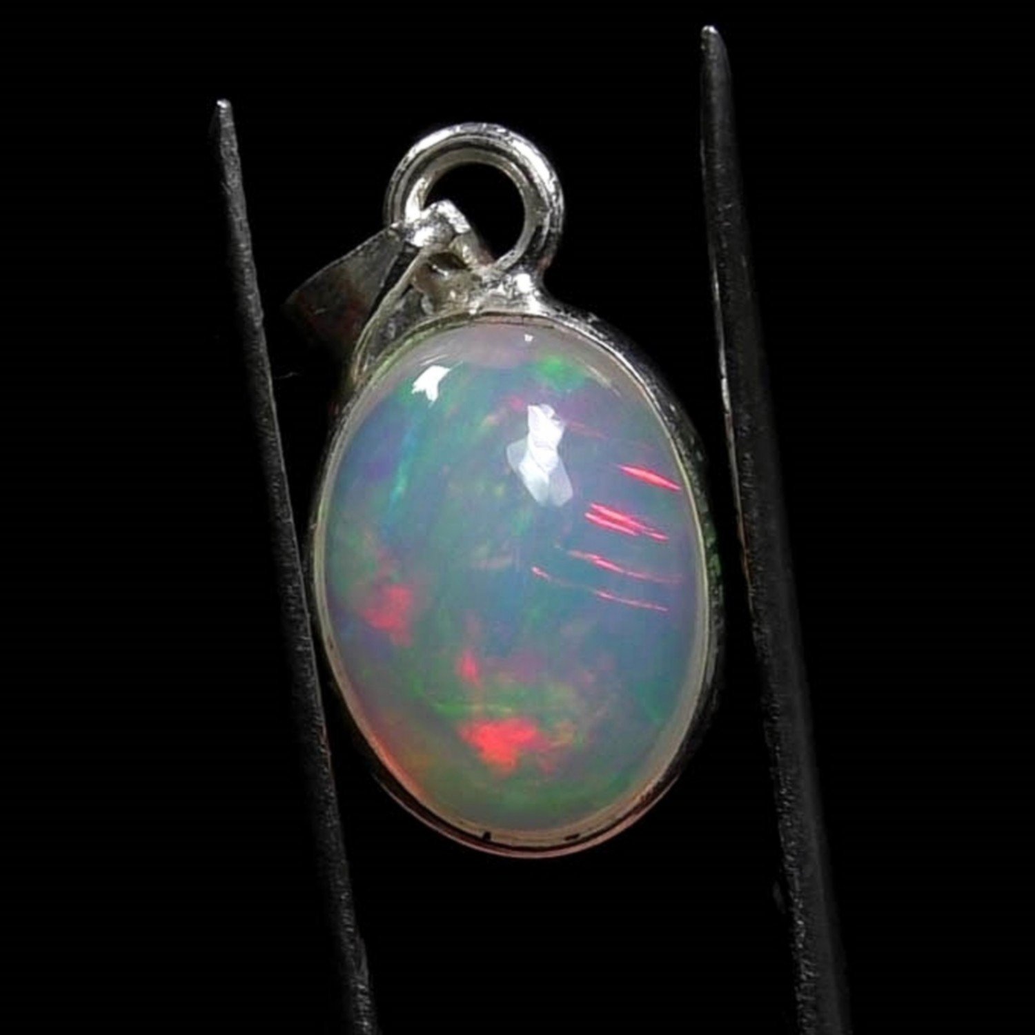 Pendentif opale welo - Ethiopie Pendentif opale welo - Ethiopie