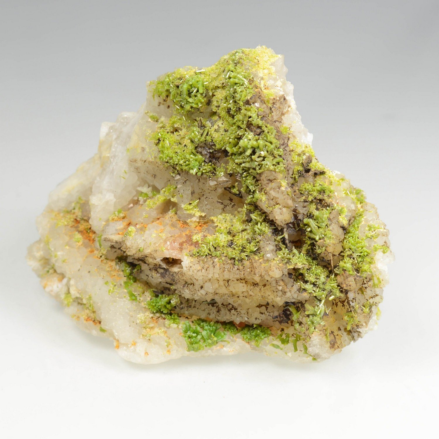 Pyromorphite - Les Farges, Ussel, Corrèze, France