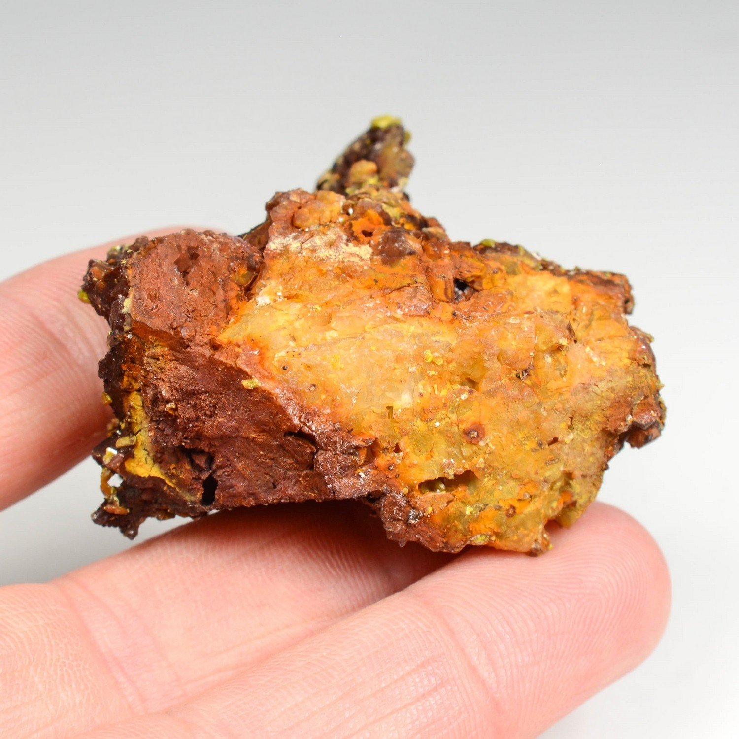Pyromorphite - Les Farges, Ussel, Corrèze, France
